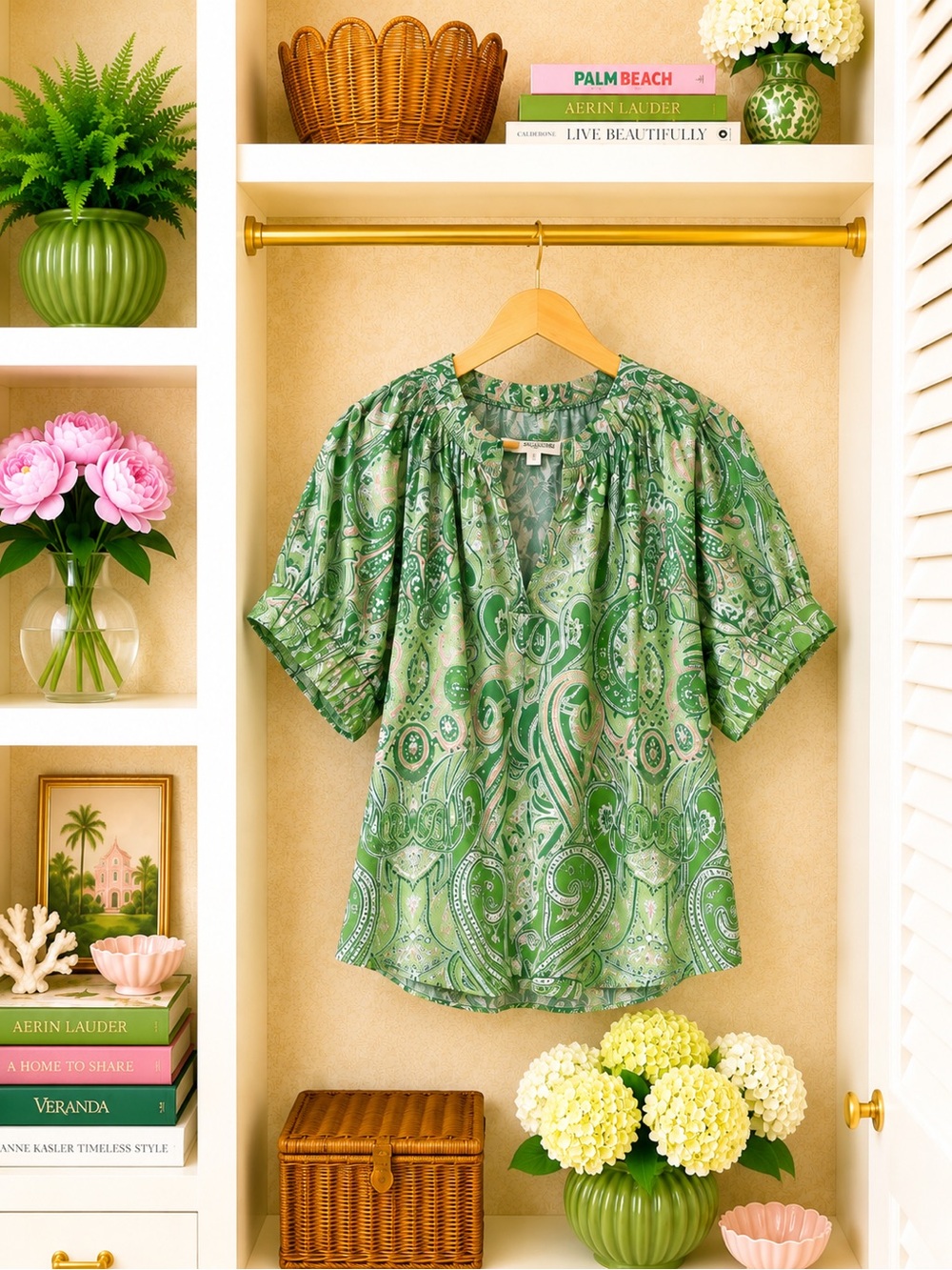 Love the Label Dawson Paisley Short Sleeve blouse
